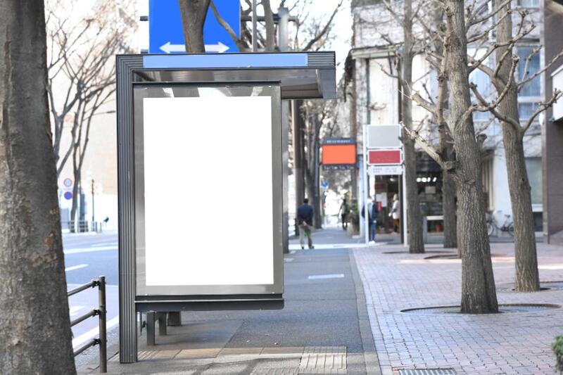 街灯のデジタルサイネージ