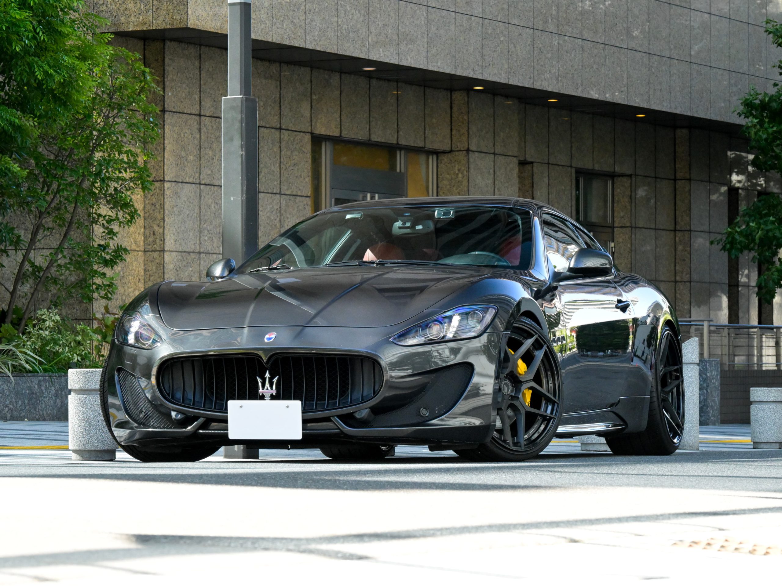 車